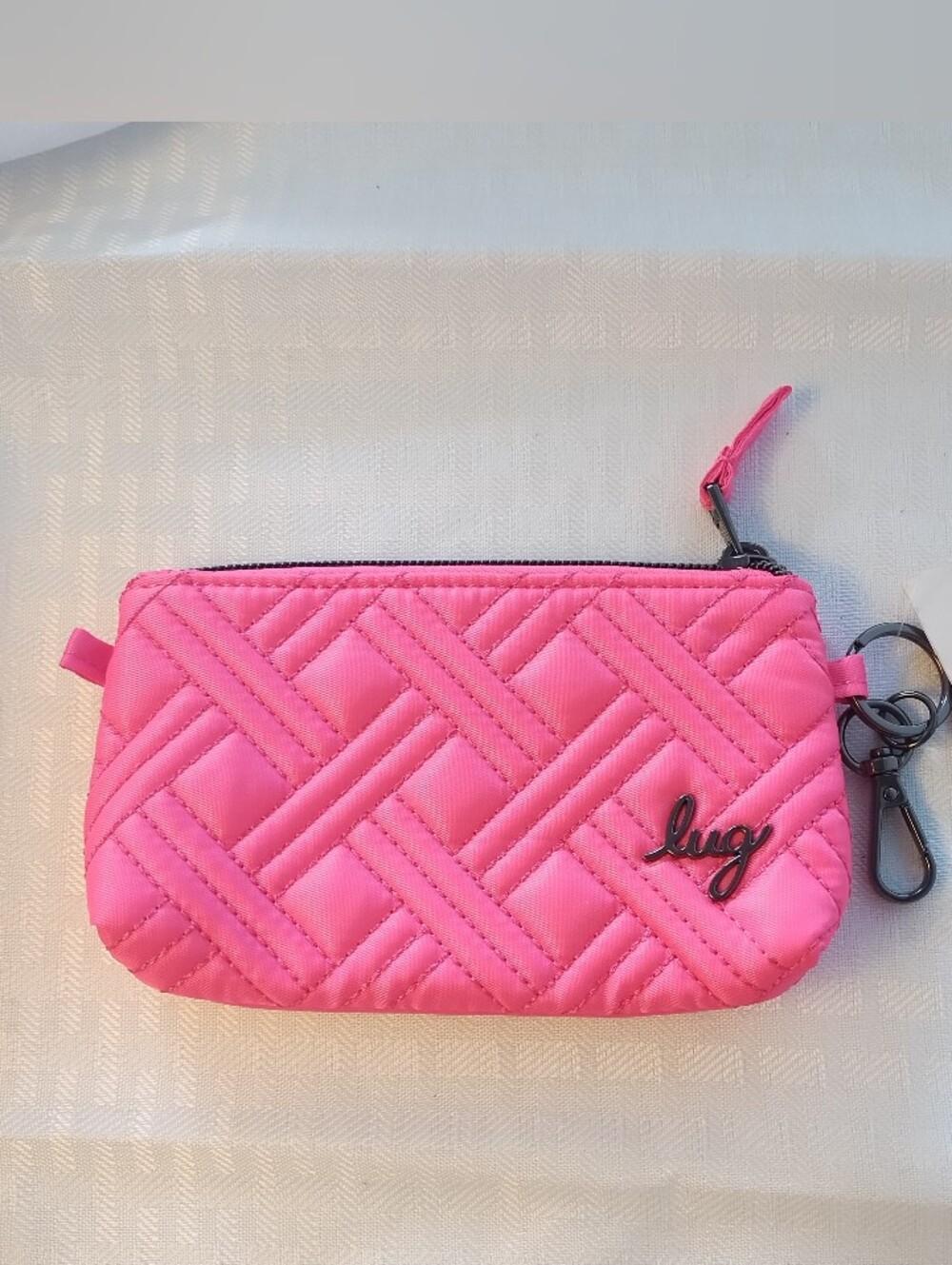 NWT LUG METRO XL Magenta